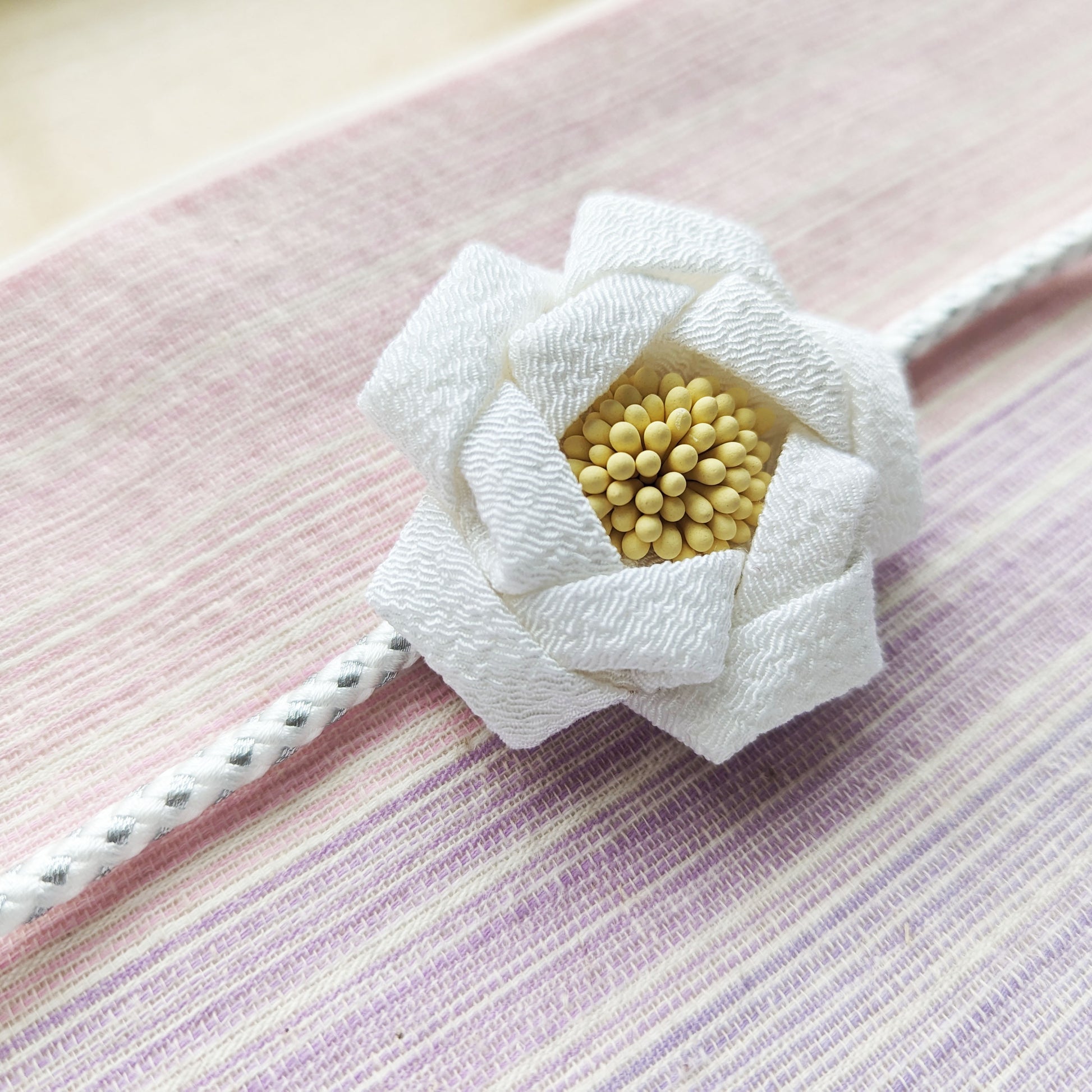 Traditional Japanese Kazari Himo - Layered Flower White