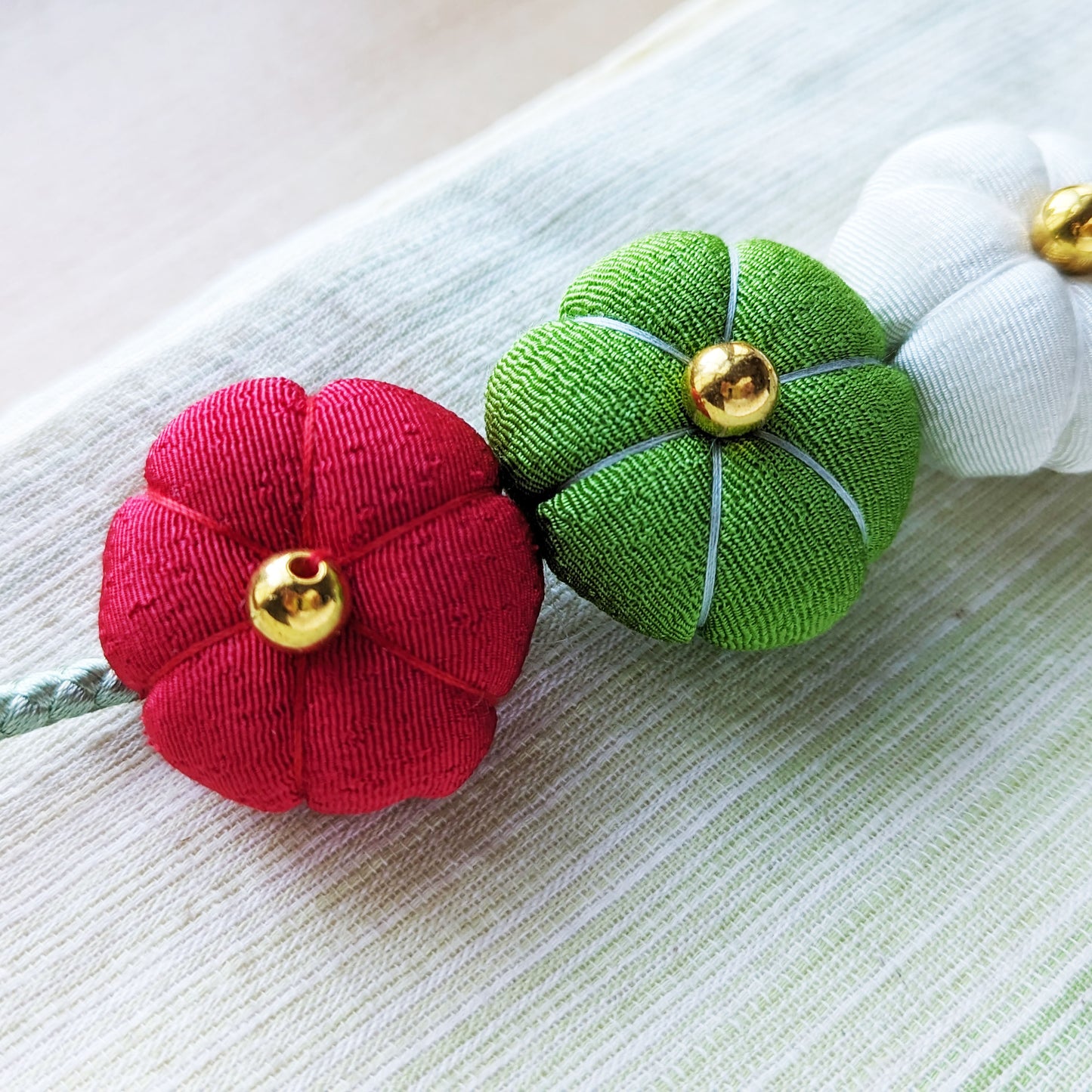 Japanese Traditional Kazari Himo - Flower Buds Green