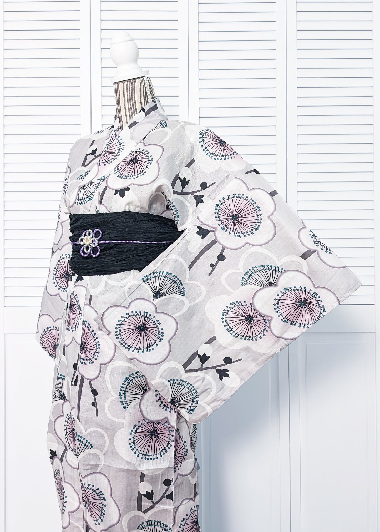 Japanese Yukata Kimono - Plum Blossoms in Grey