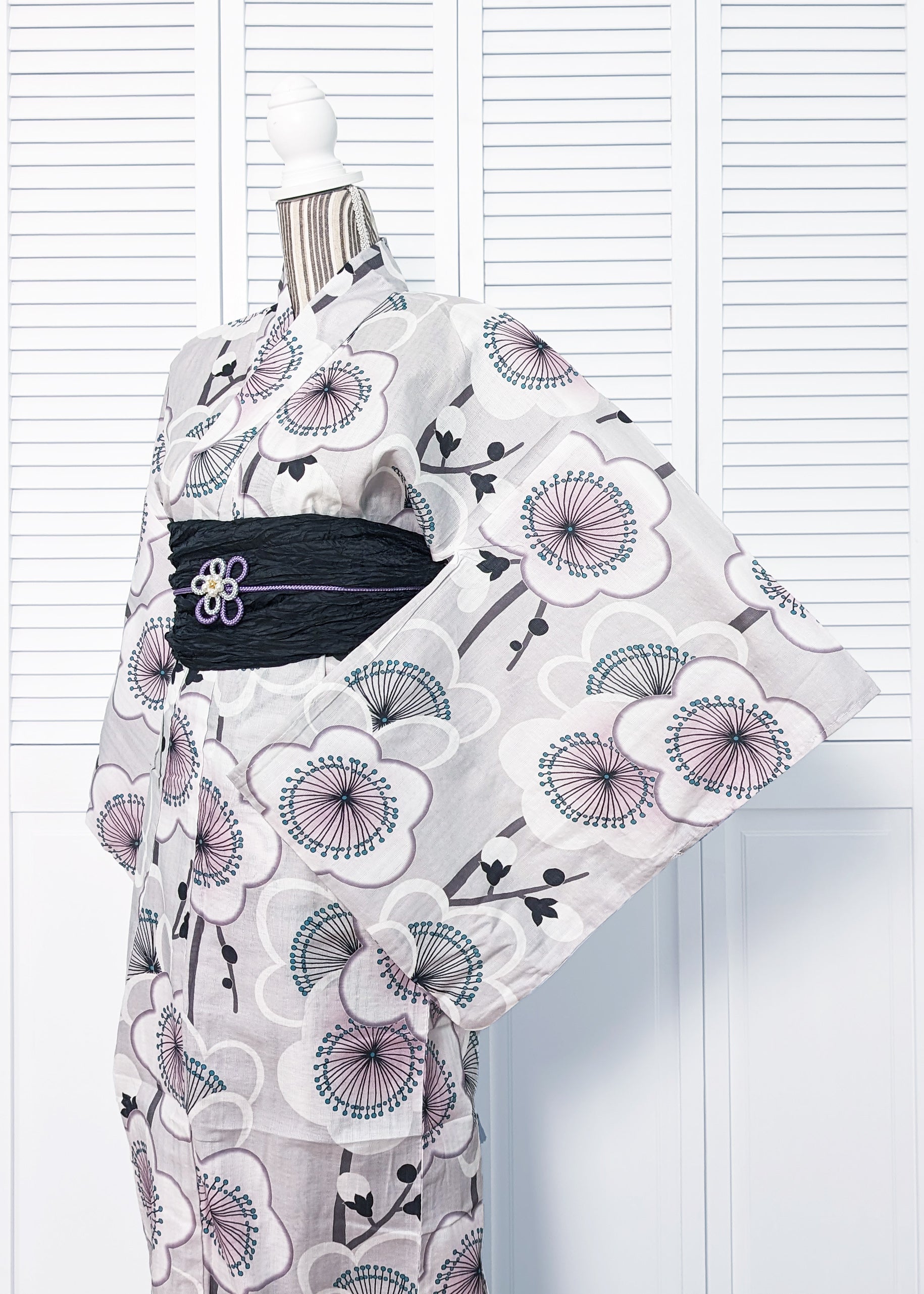 Japanese Yukata Kimono - Plum Blossoms in Grey