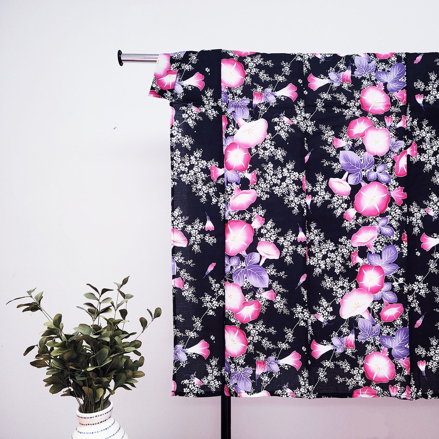 Japanese Yukata Kimono - Morning Glory Black