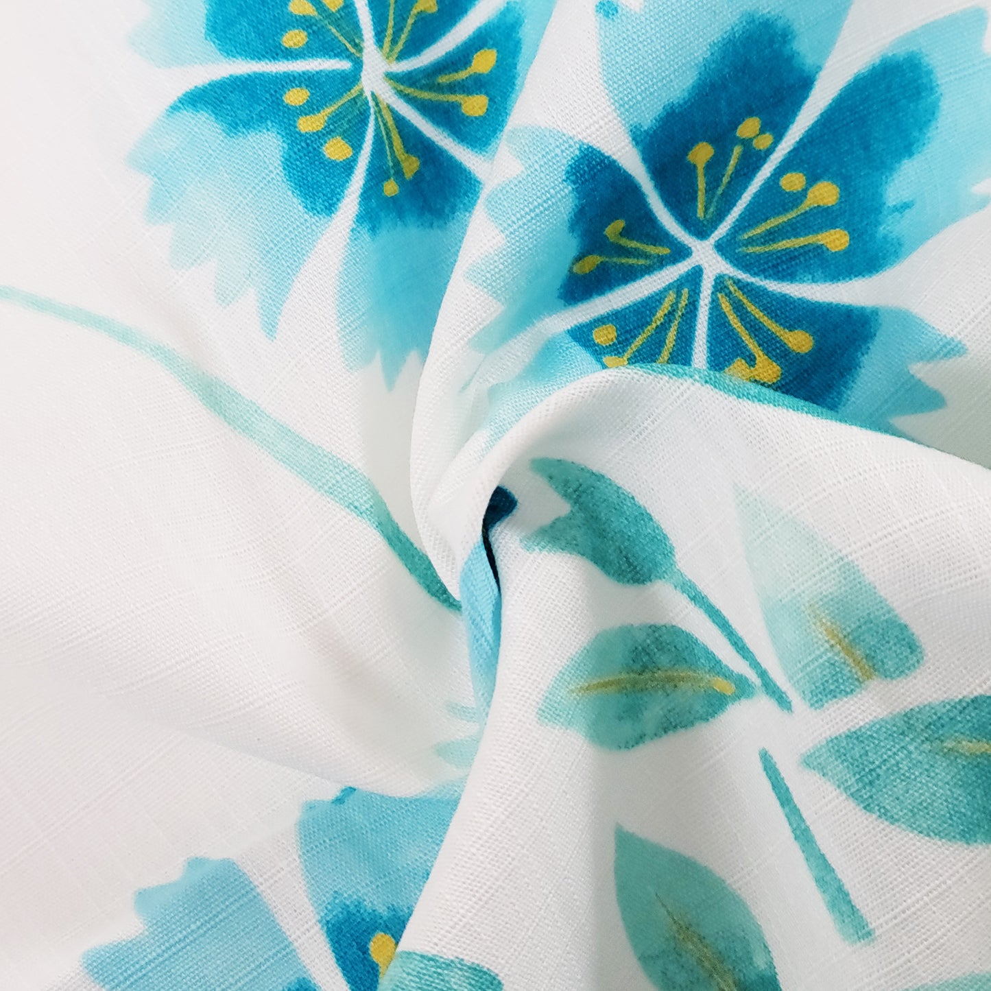 Women's Japanese Yukata Kimono - Blue Flowers in White