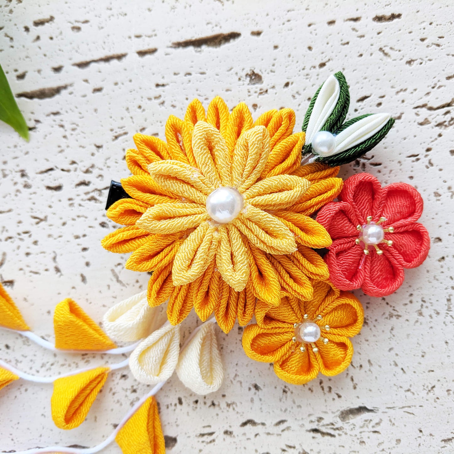 Chrysanthemum Bouquet Hair Clip - Shades of Orange