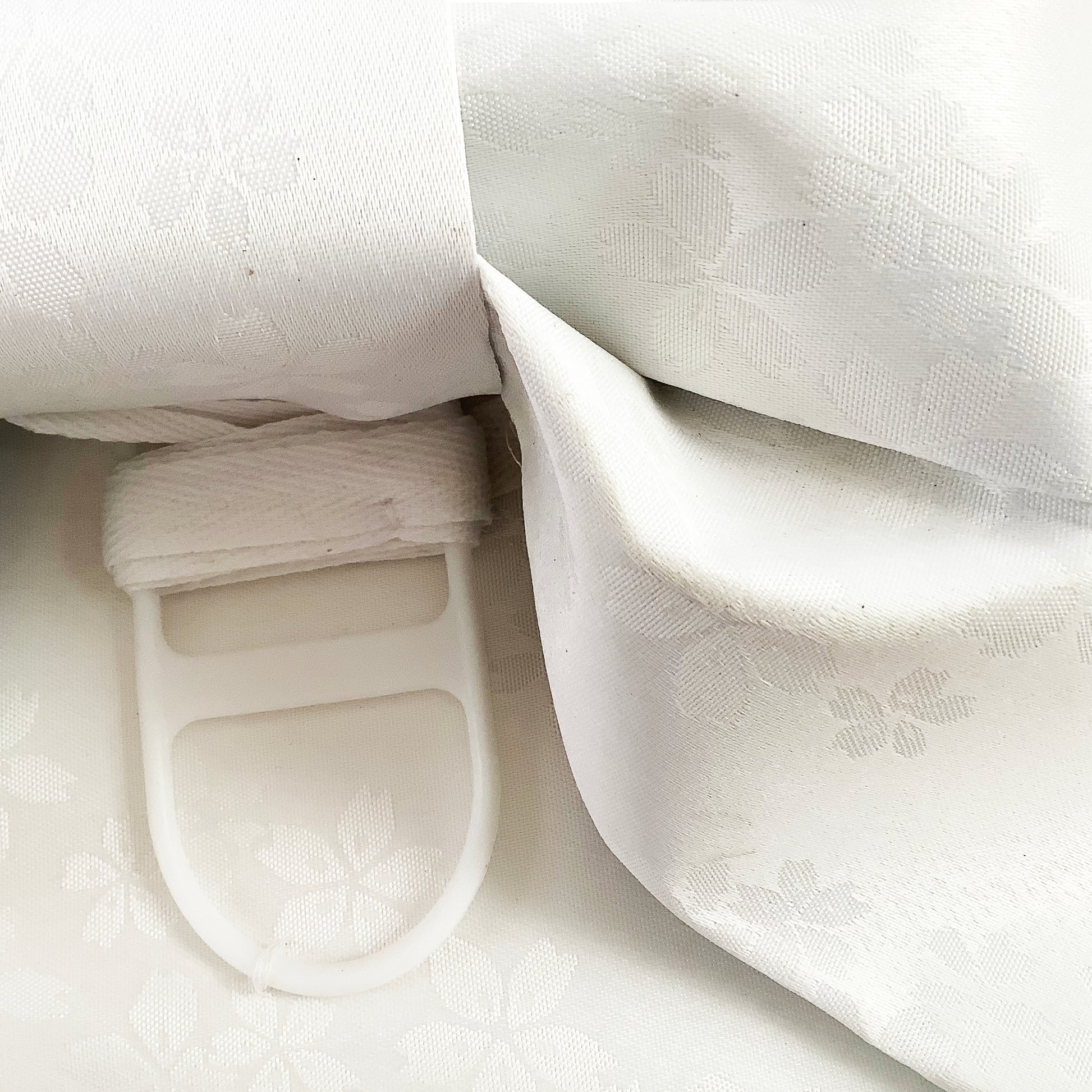 Pre-Tied Obi Belt - White Cherry Blossoms