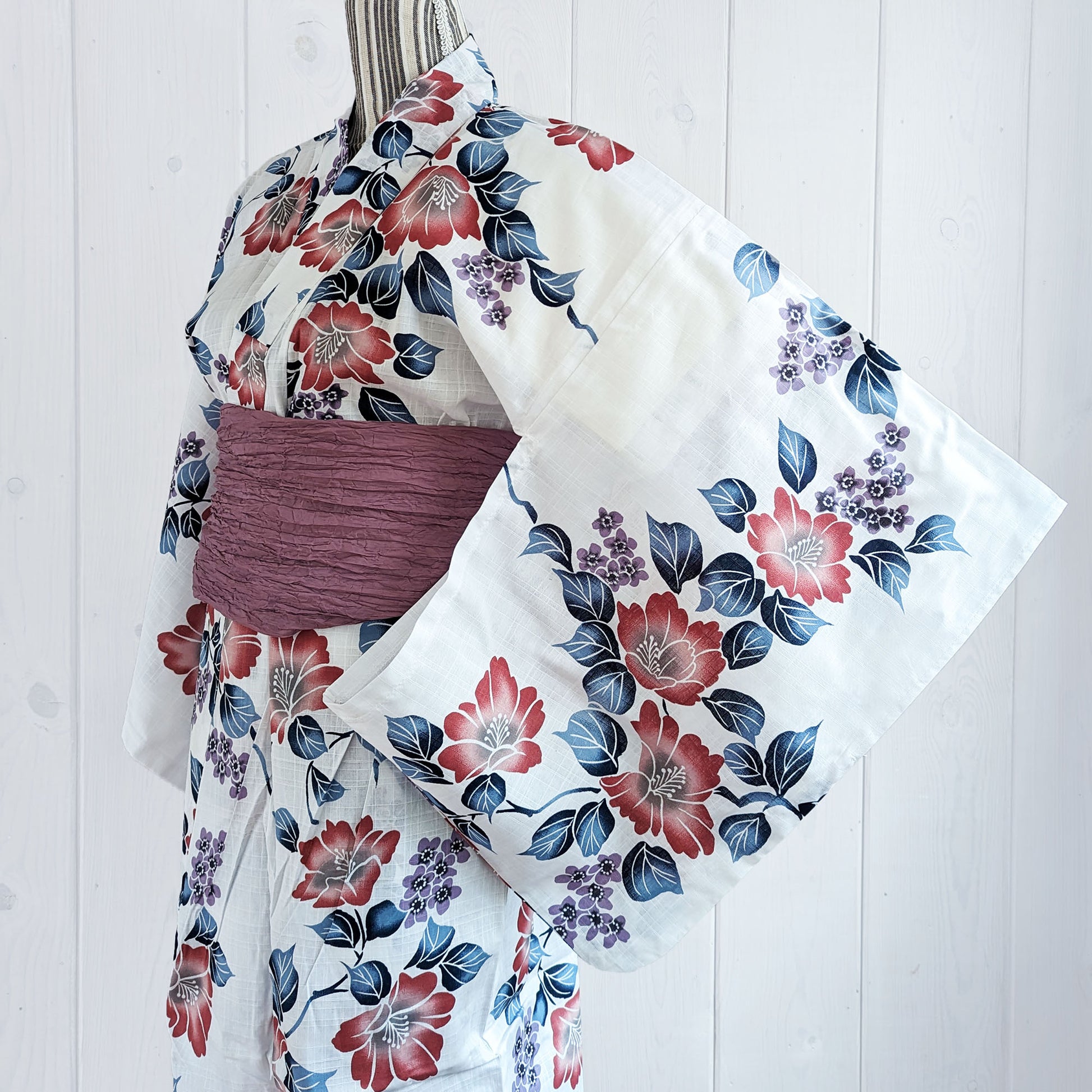 Japanese Yukata Kimono - Red Camellia Flowers in White