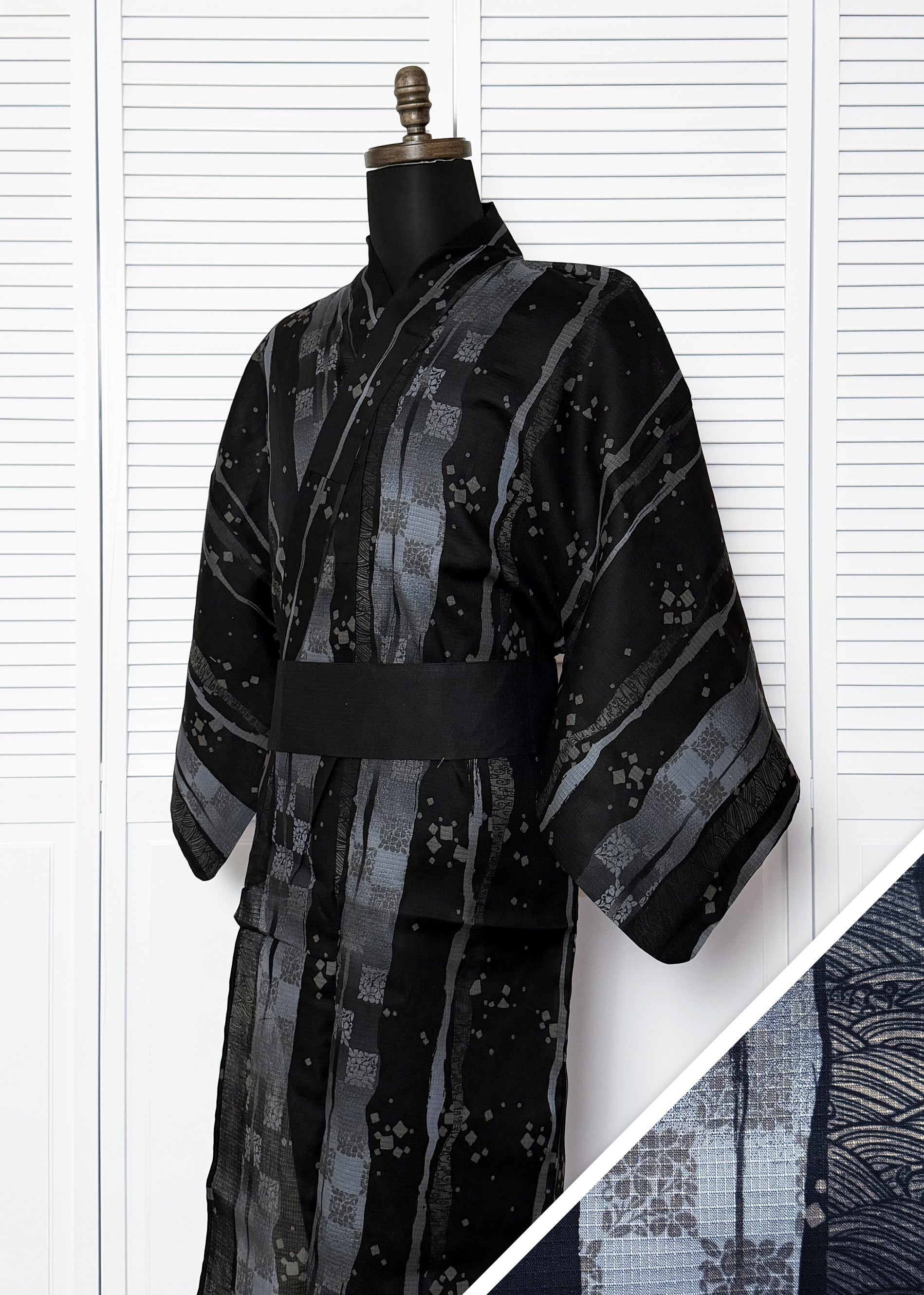 Japanese Traditional Men's Yukata Kimono – Abstract Stripes in Black