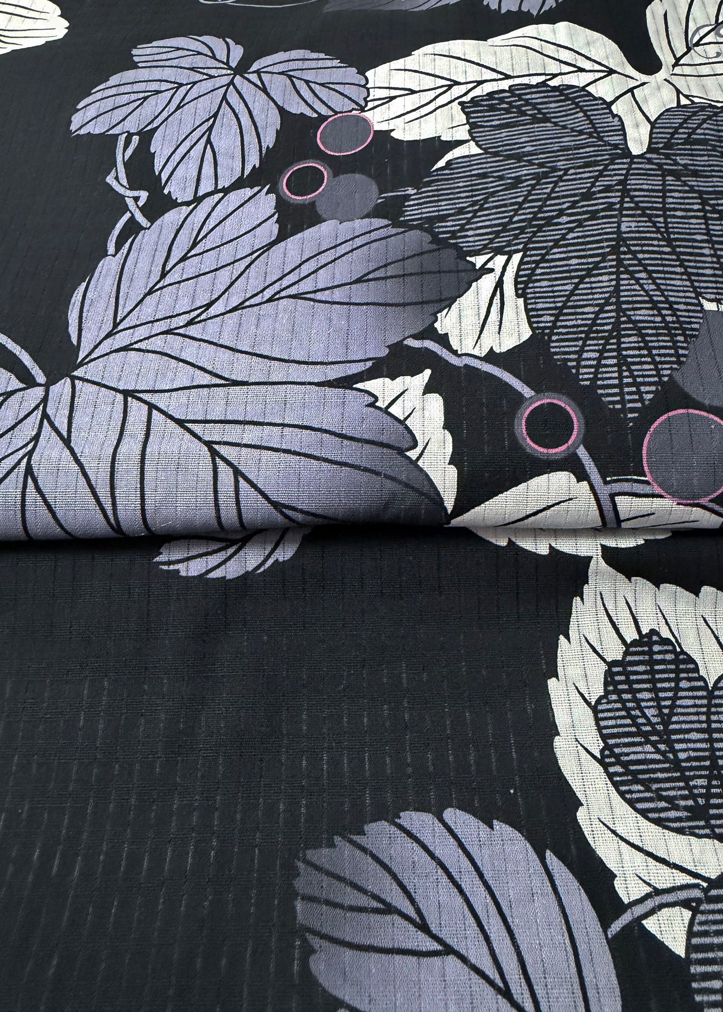 Japanese Traditional Yukata Kimono Plus Size - Gray Grapevine in Black
