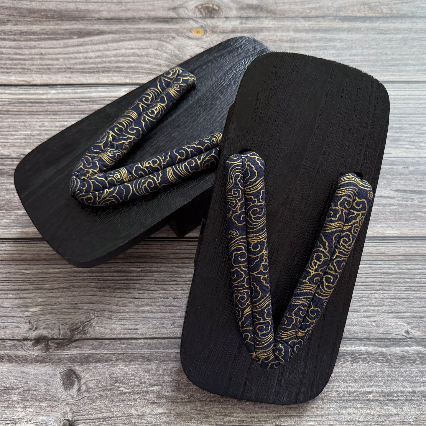 Geta Sandals - Clouds in Black (10.6 inches)