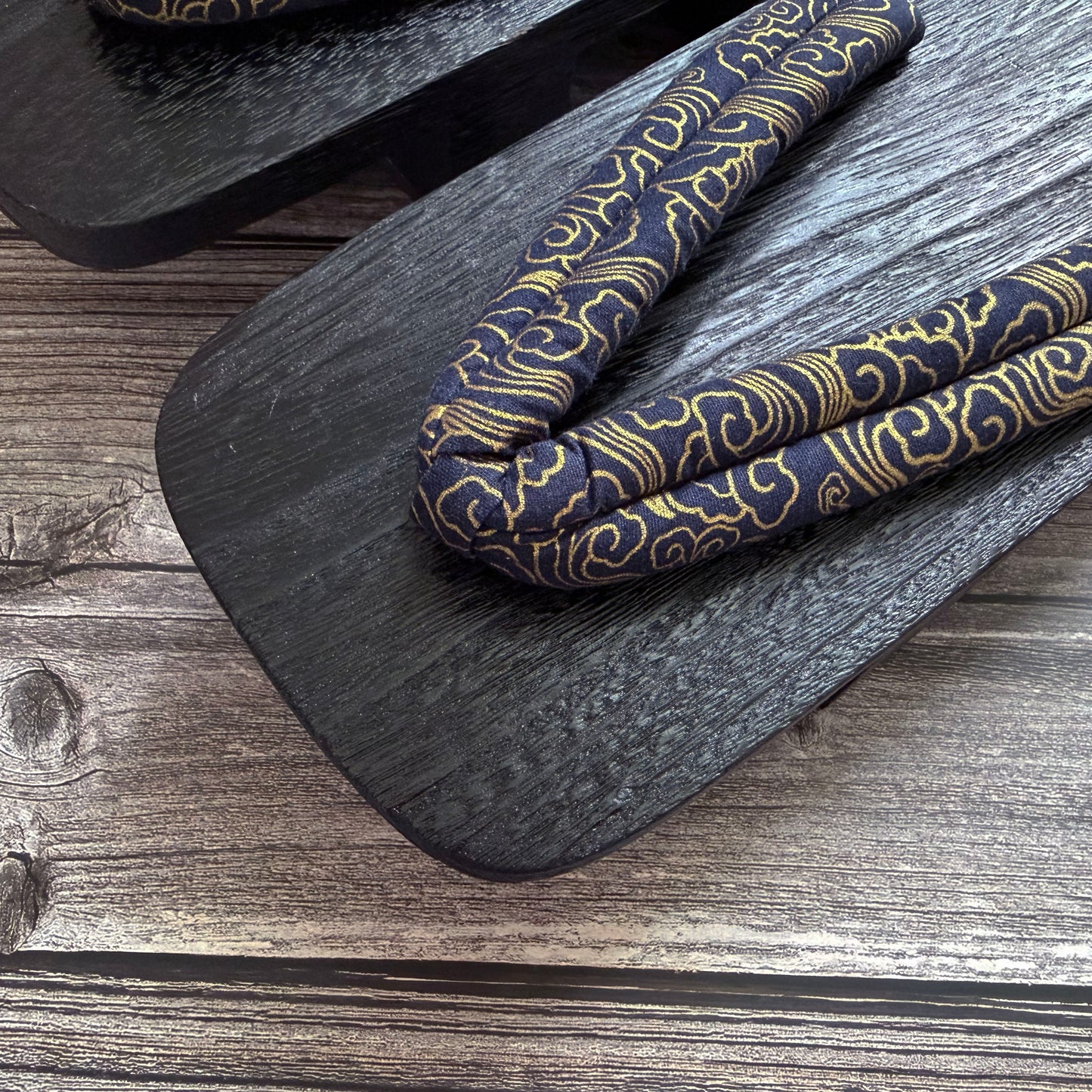 Geta Sandals - Clouds in Black (10.6 inches)