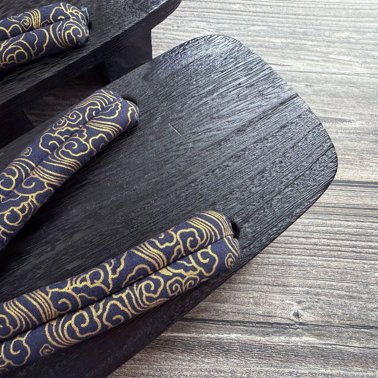Geta Sandals - Clouds in Black (10.6 inches)
