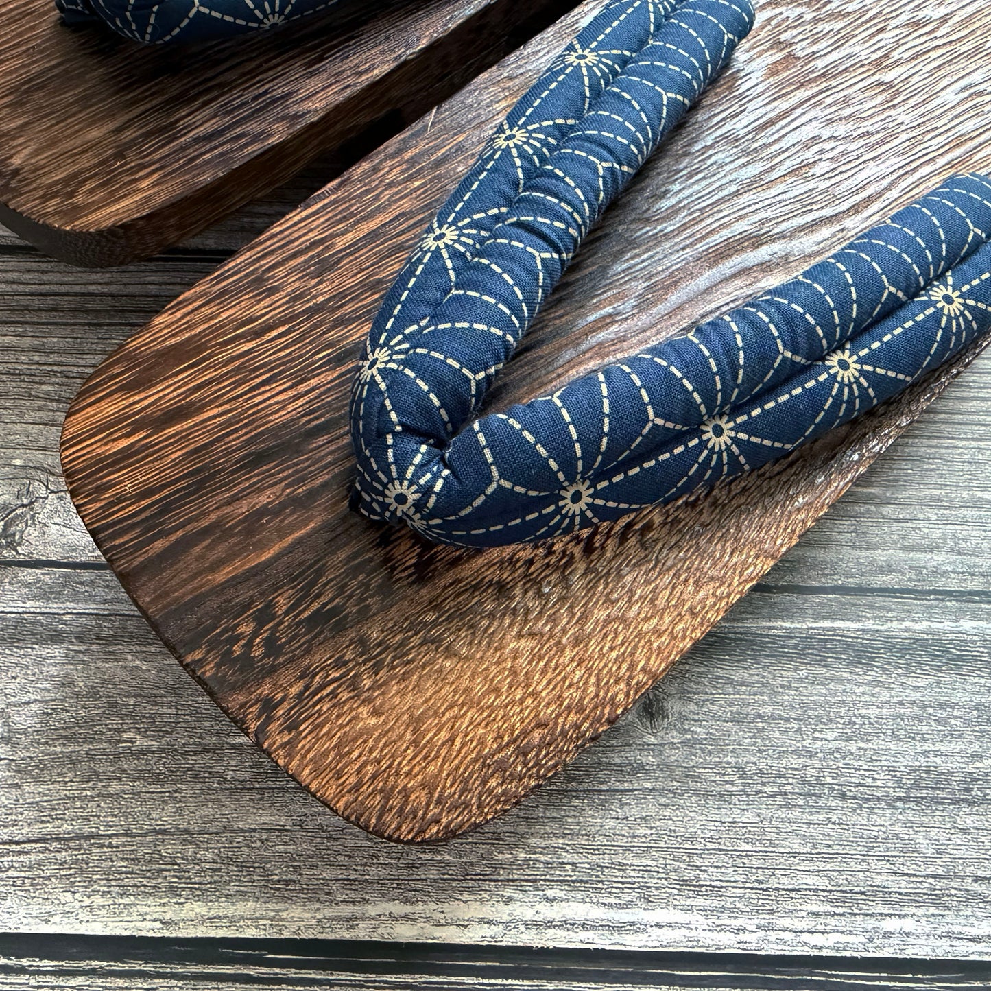 Japanese Traditional Men's Wooden Geta Sandals - Asanoha in Indigo