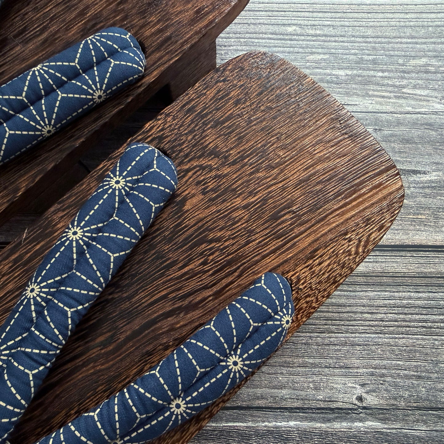 Geta Sandals - Asanoha in Indigo (11 inches)