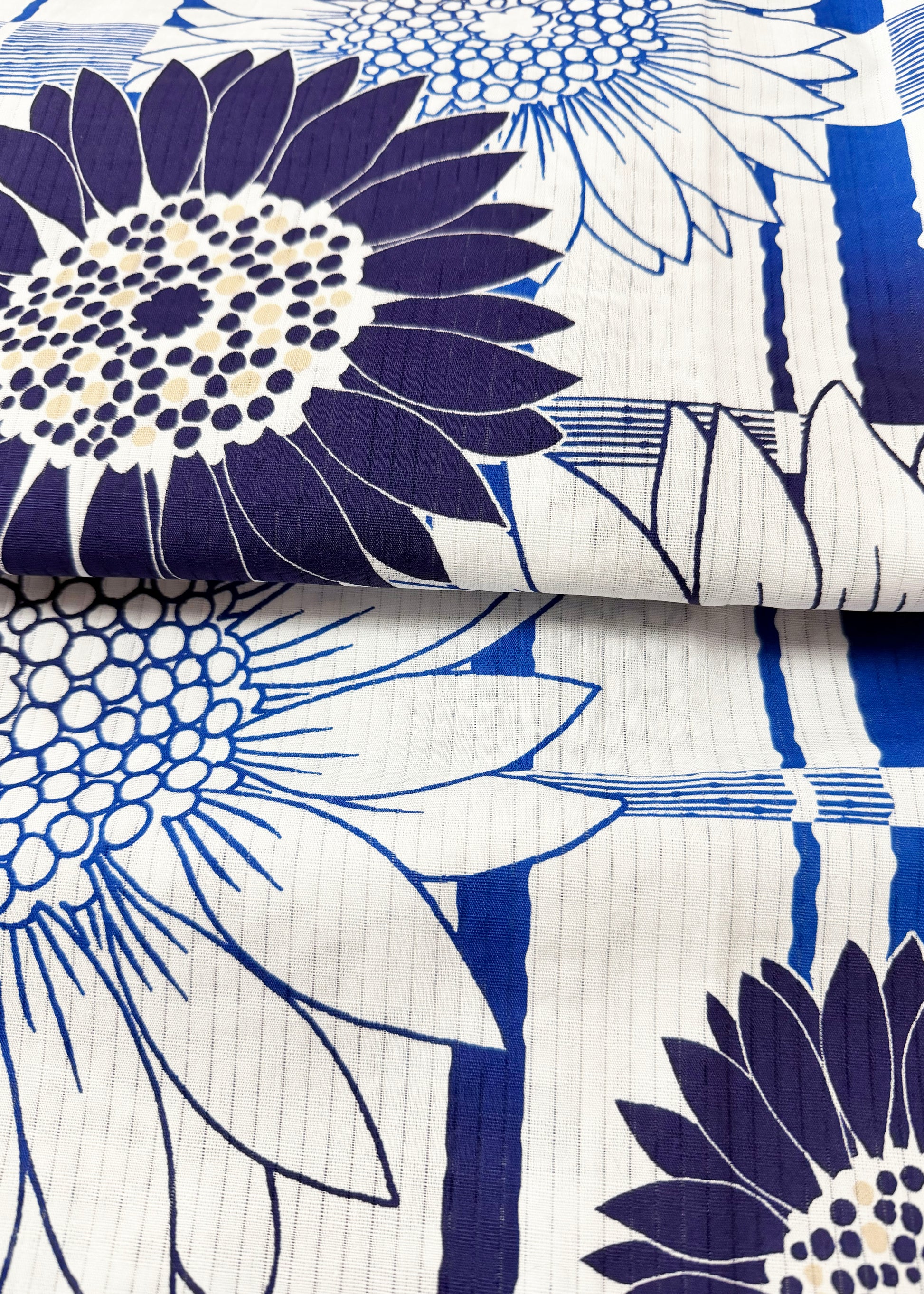 Japanese Traditional Yukata Kimono Plus - Blue Sunflowers in White