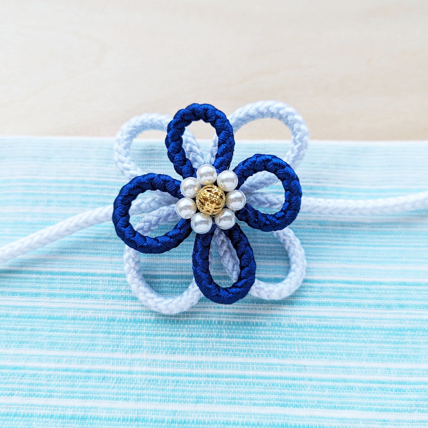Japanese Kazari Himo Decorative String - Blue/White Flower Knot