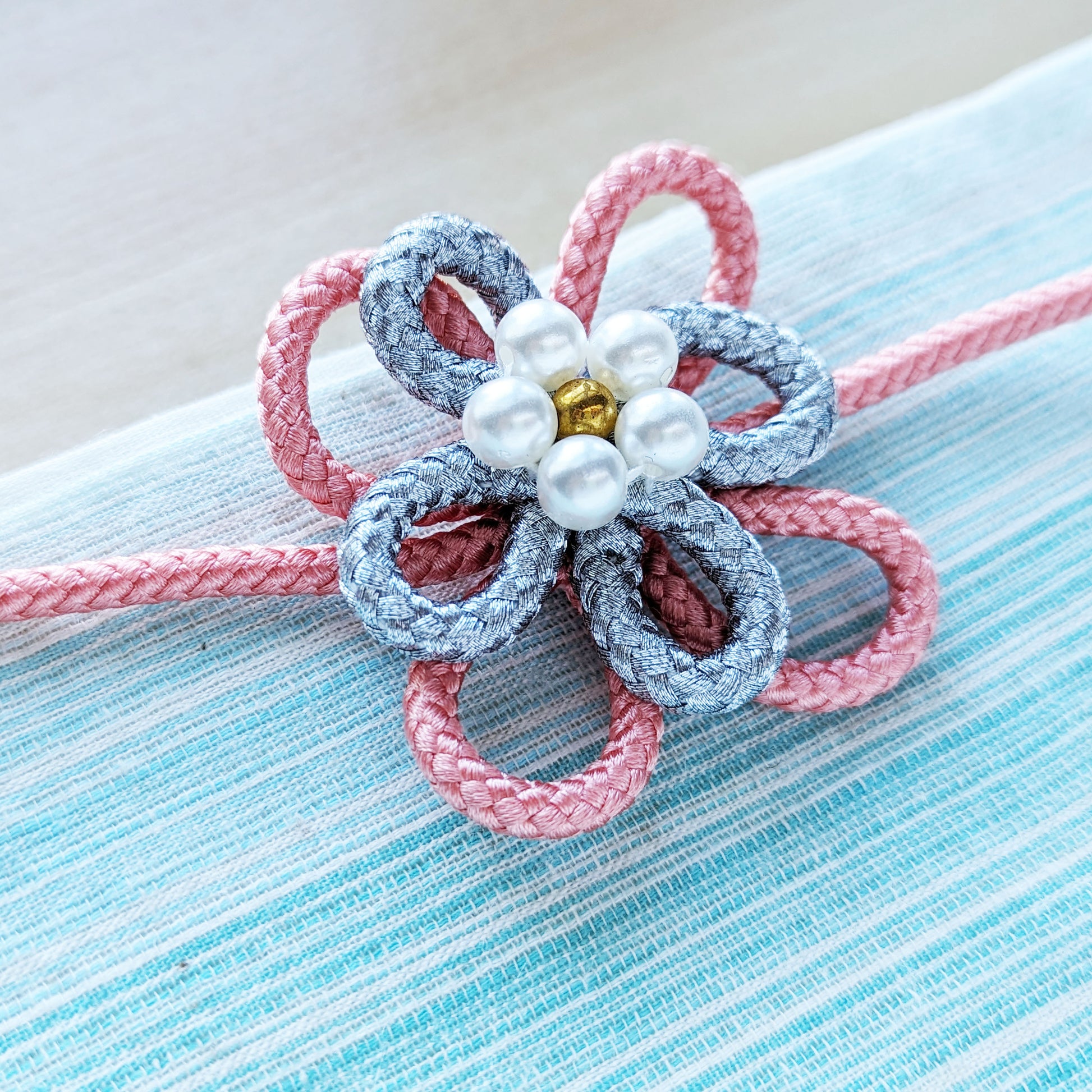 Japanese Kazari Himo - Silver/Pink Flower Knot