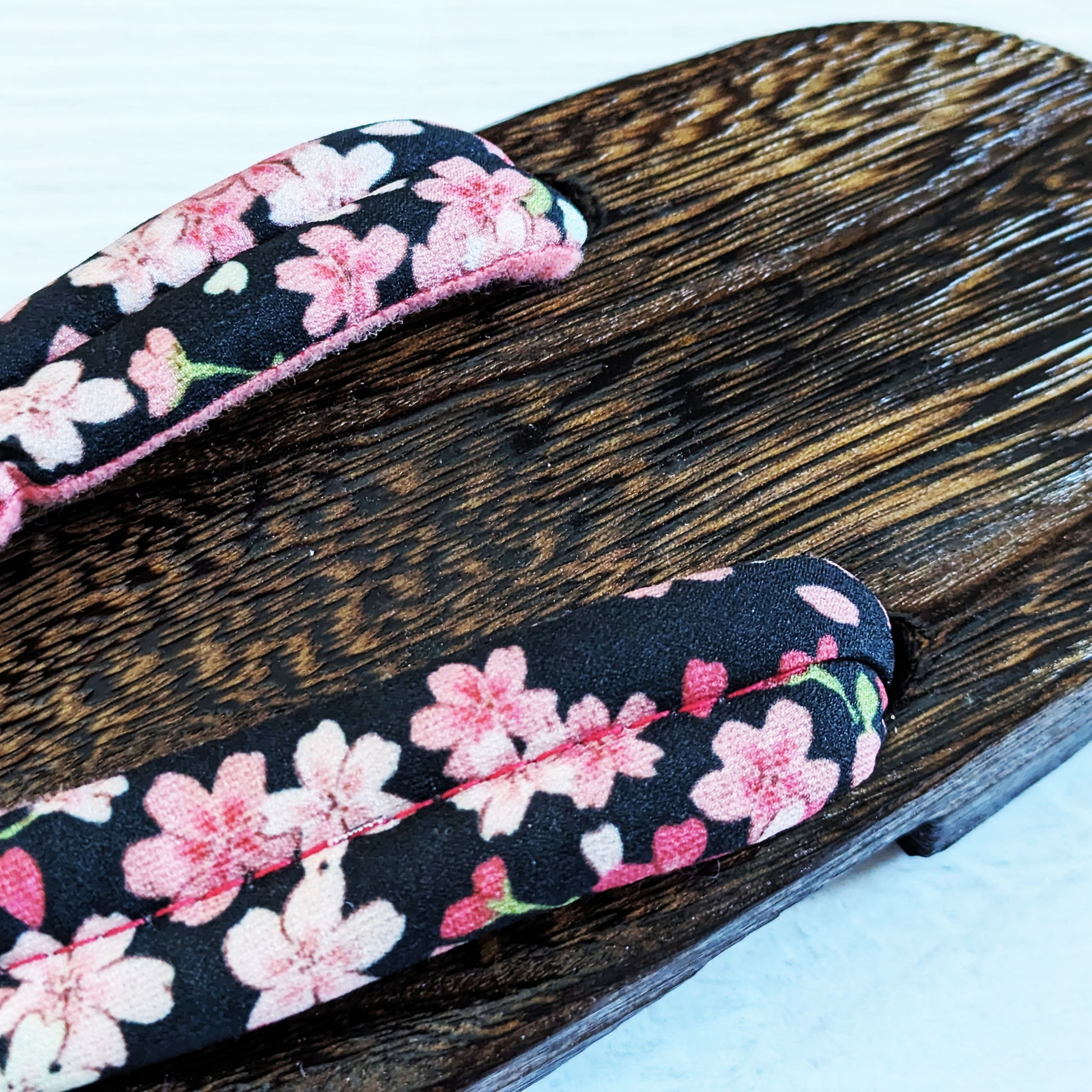 Japanese Geta Sandals - Cherry Blossoms Black