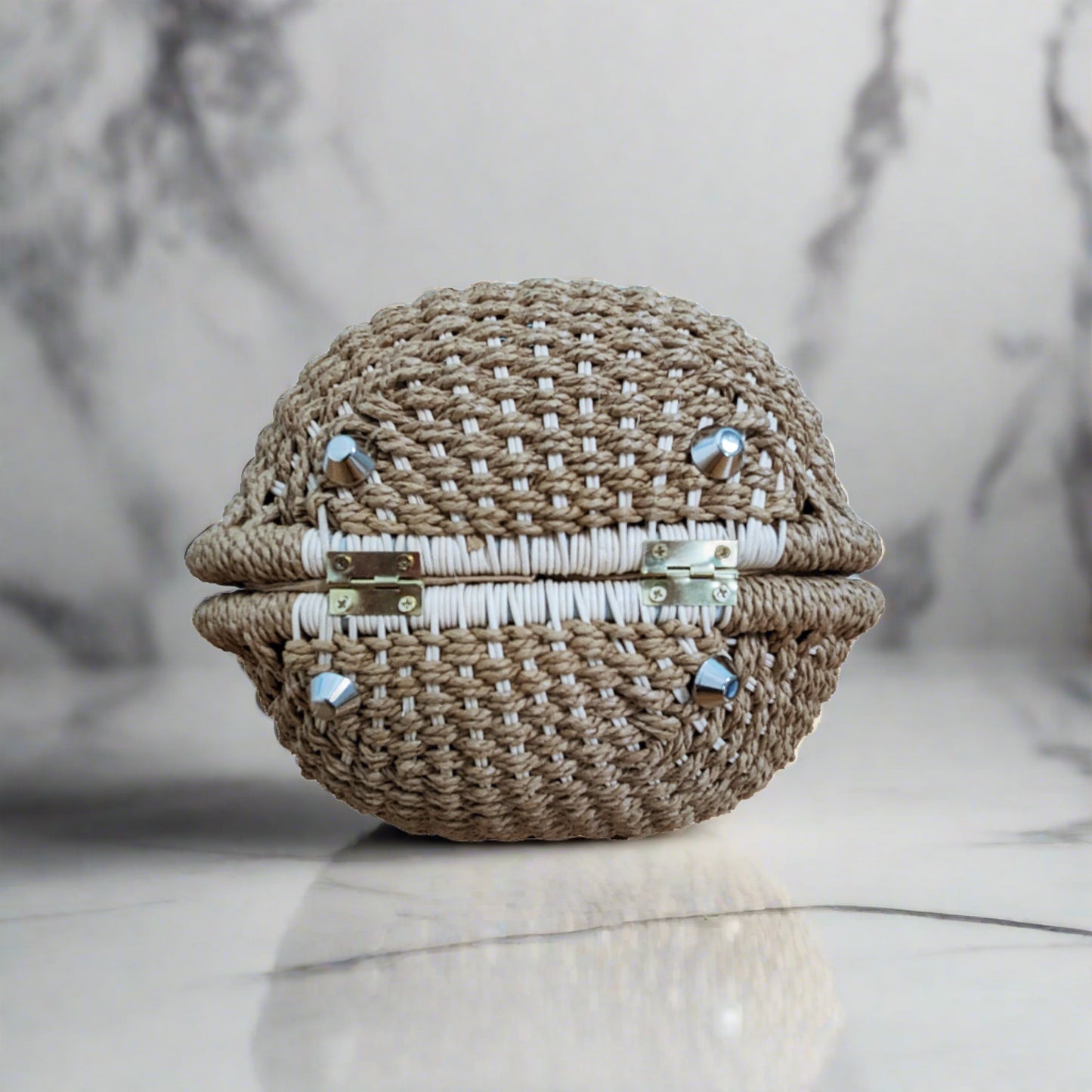 Wicker Round Shell Bag - Brown