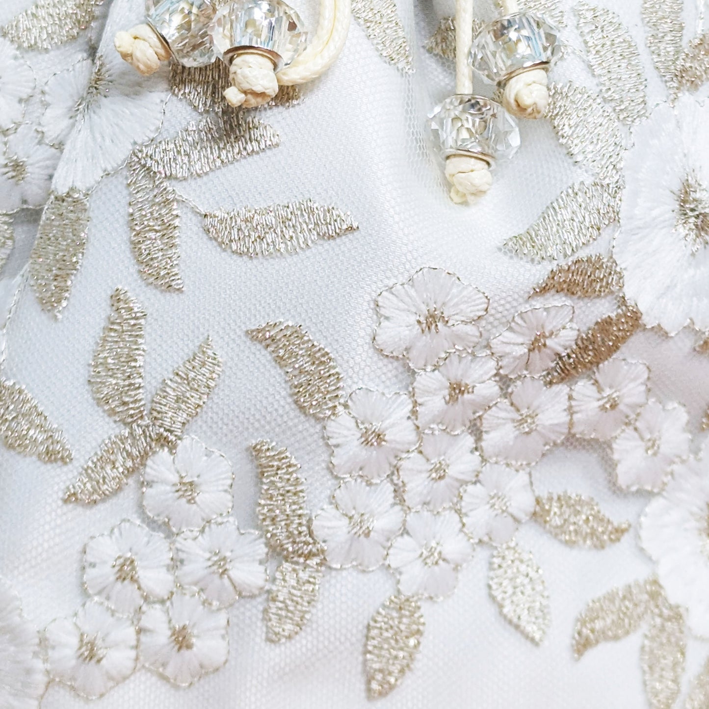 White Floral Embroidery Drawstring Bag - White