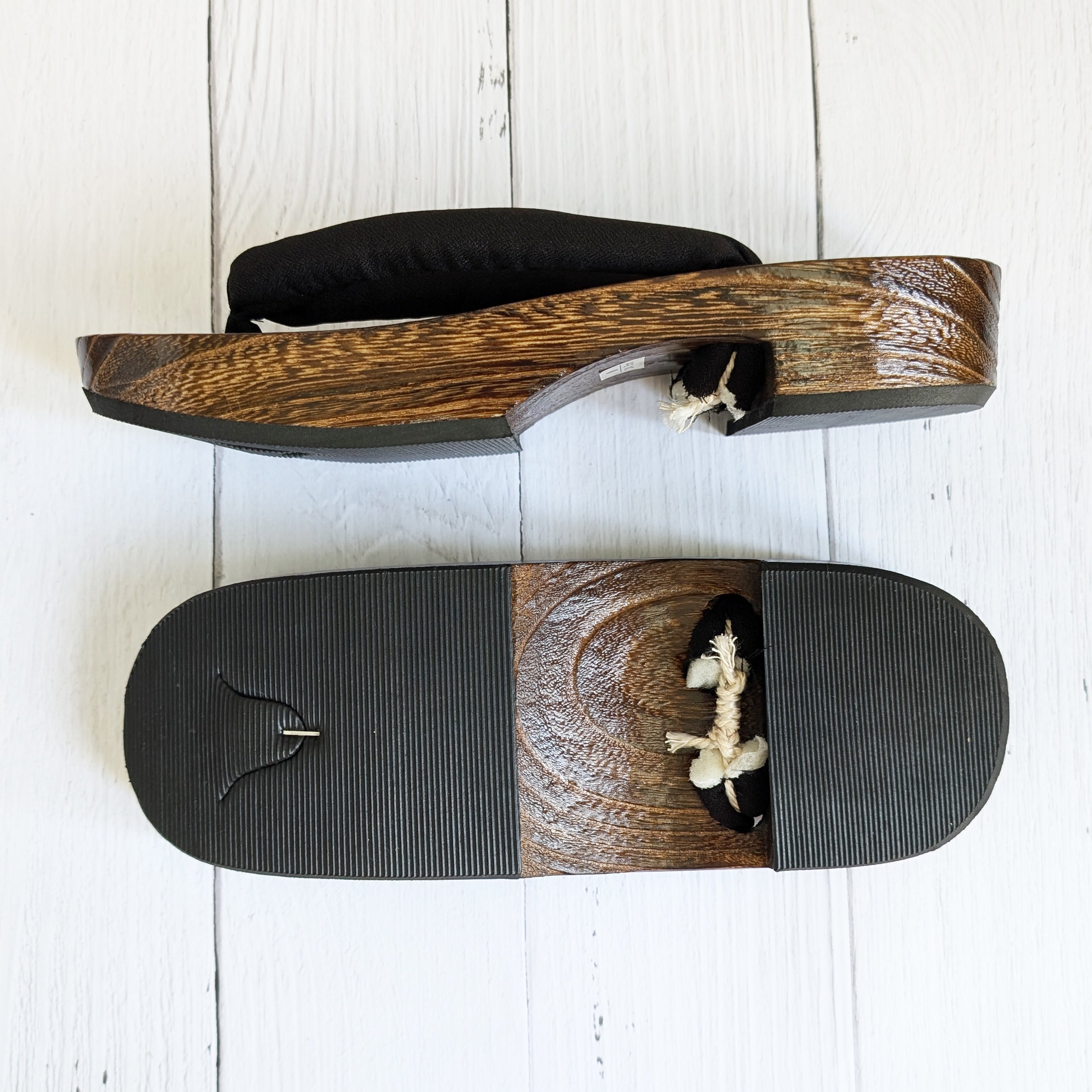 Japanese Traditional Women's Wooden Geta Sandals - Simple Black ...
