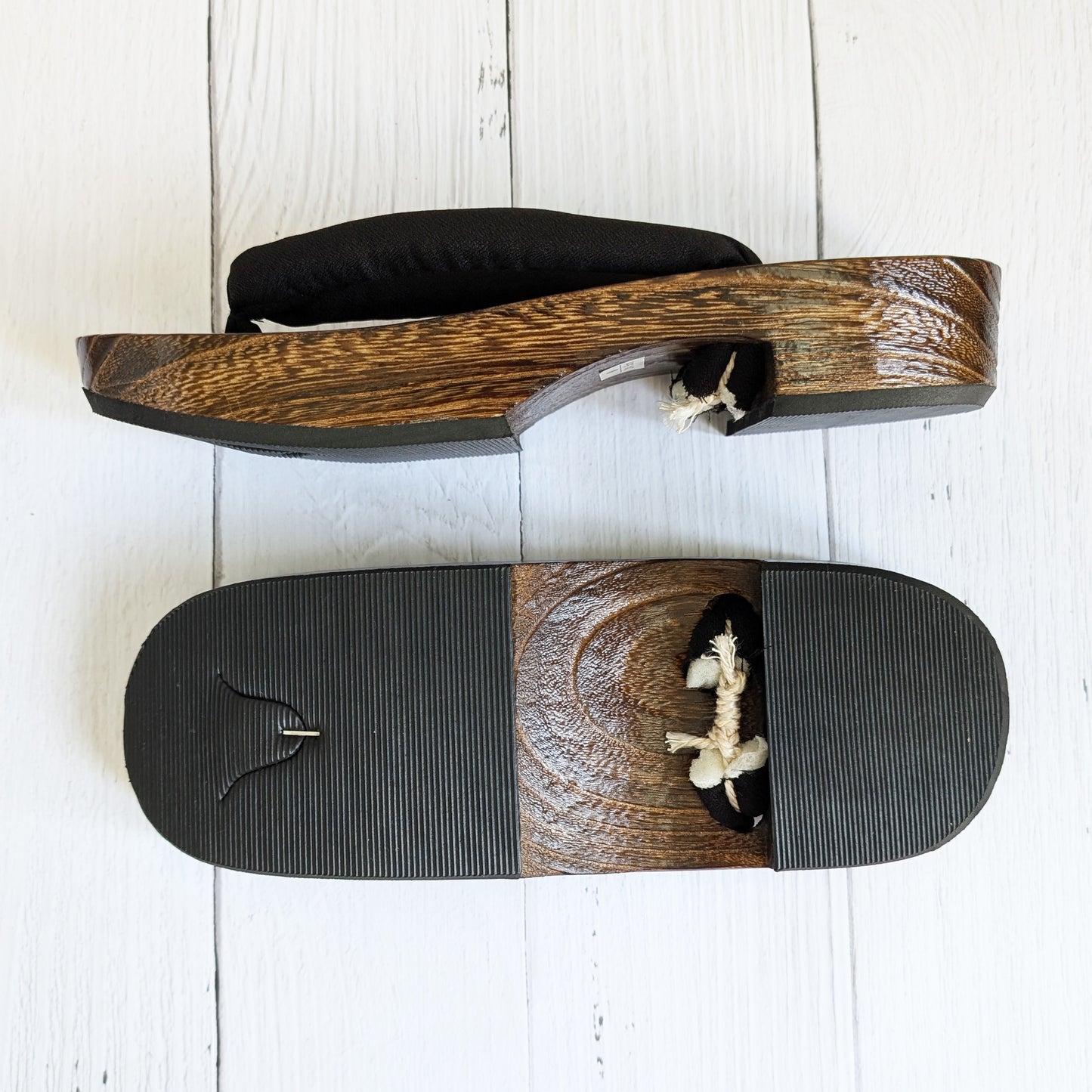 Japanese Traditional Geta Sandals - Simple Black