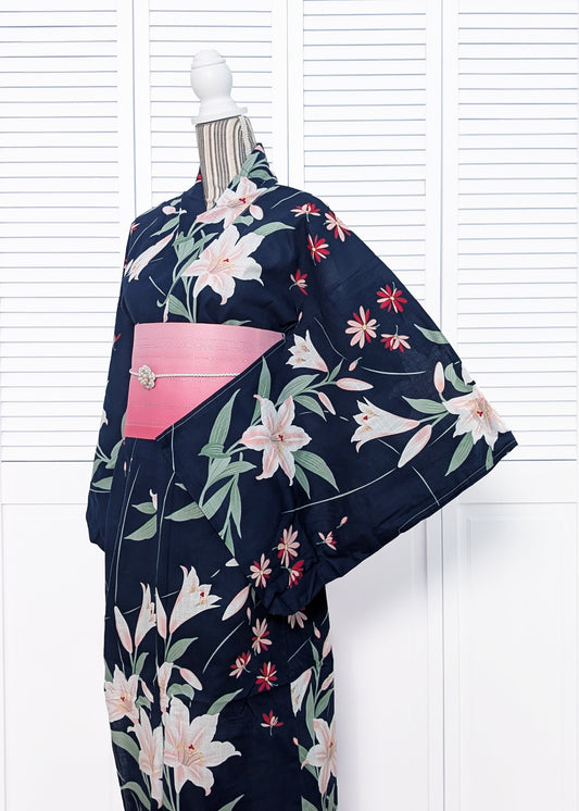 Japanese Yukata Kimono - Pink Lilies in Black