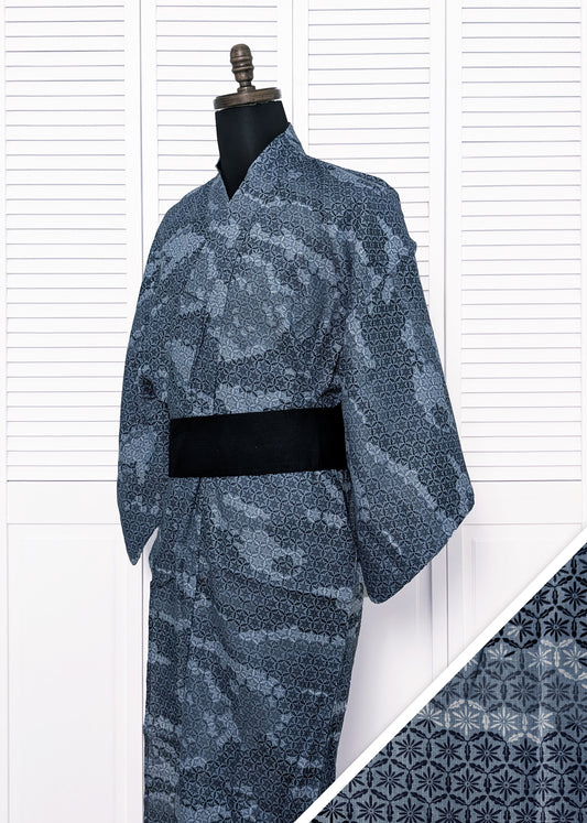 Japanese Traditional Men's Cotton Yukata Kimono - Shippo in Gray