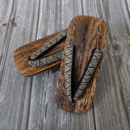 Japanese Traditional Men's Wooden Geta Sandals - Waves in Black