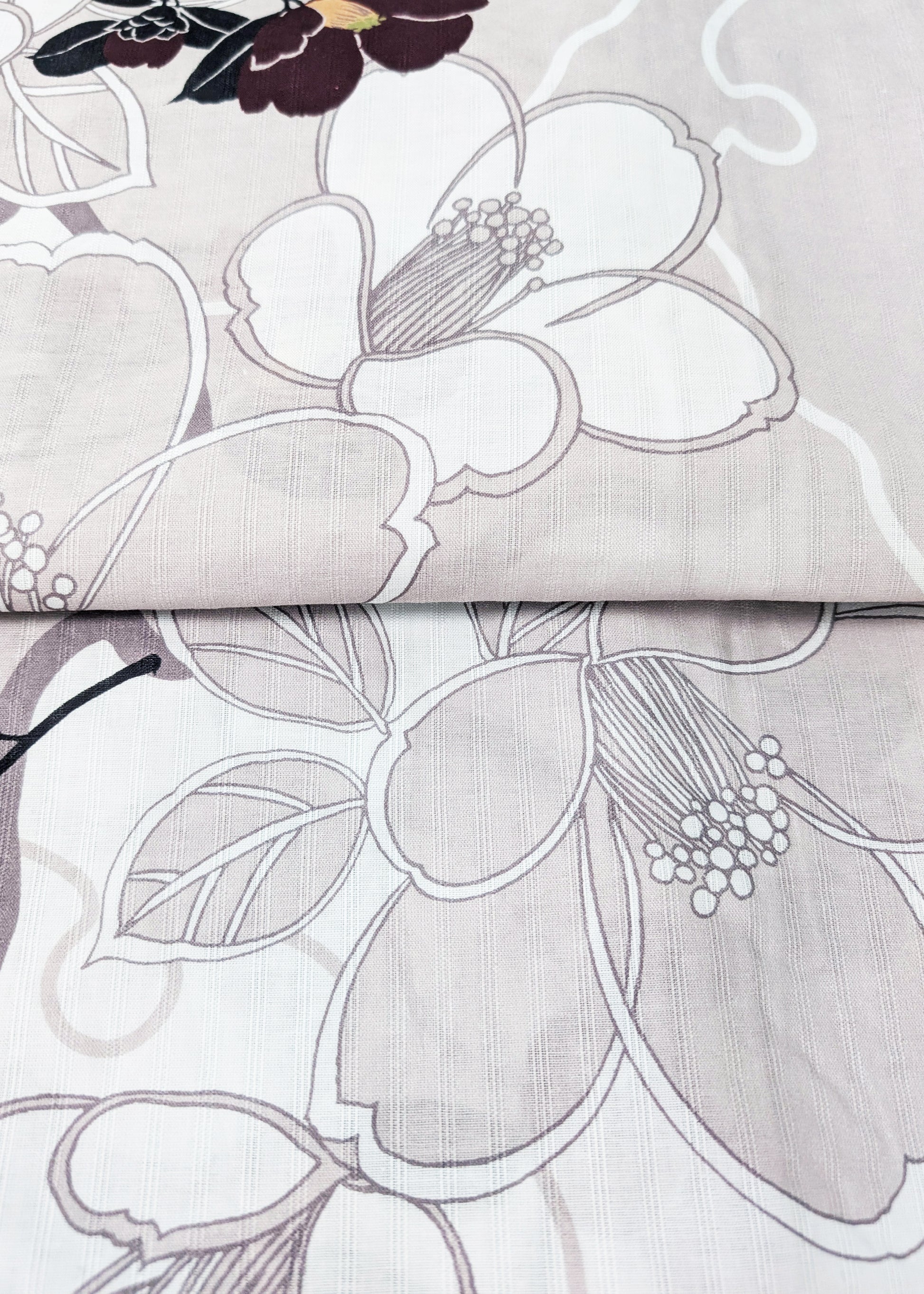 Traditional Japanese Floral Yukata Kimono - Maroon Camellias in Gray