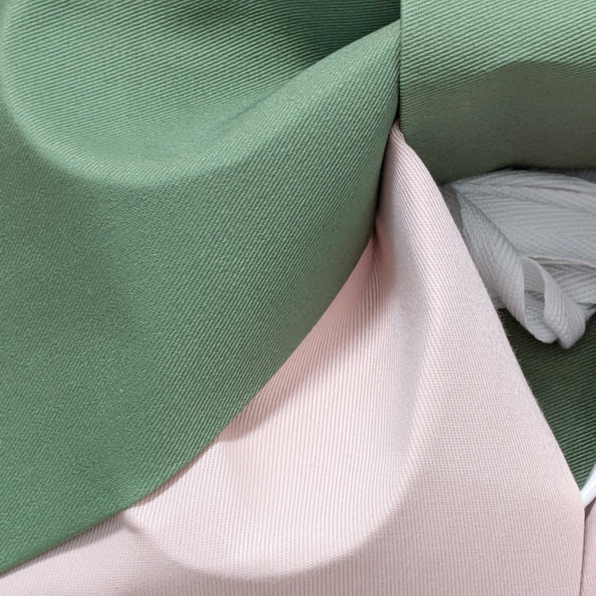 Traditional Japanese Women's Pre-Tied Obi Belt - Simple Green/Peach