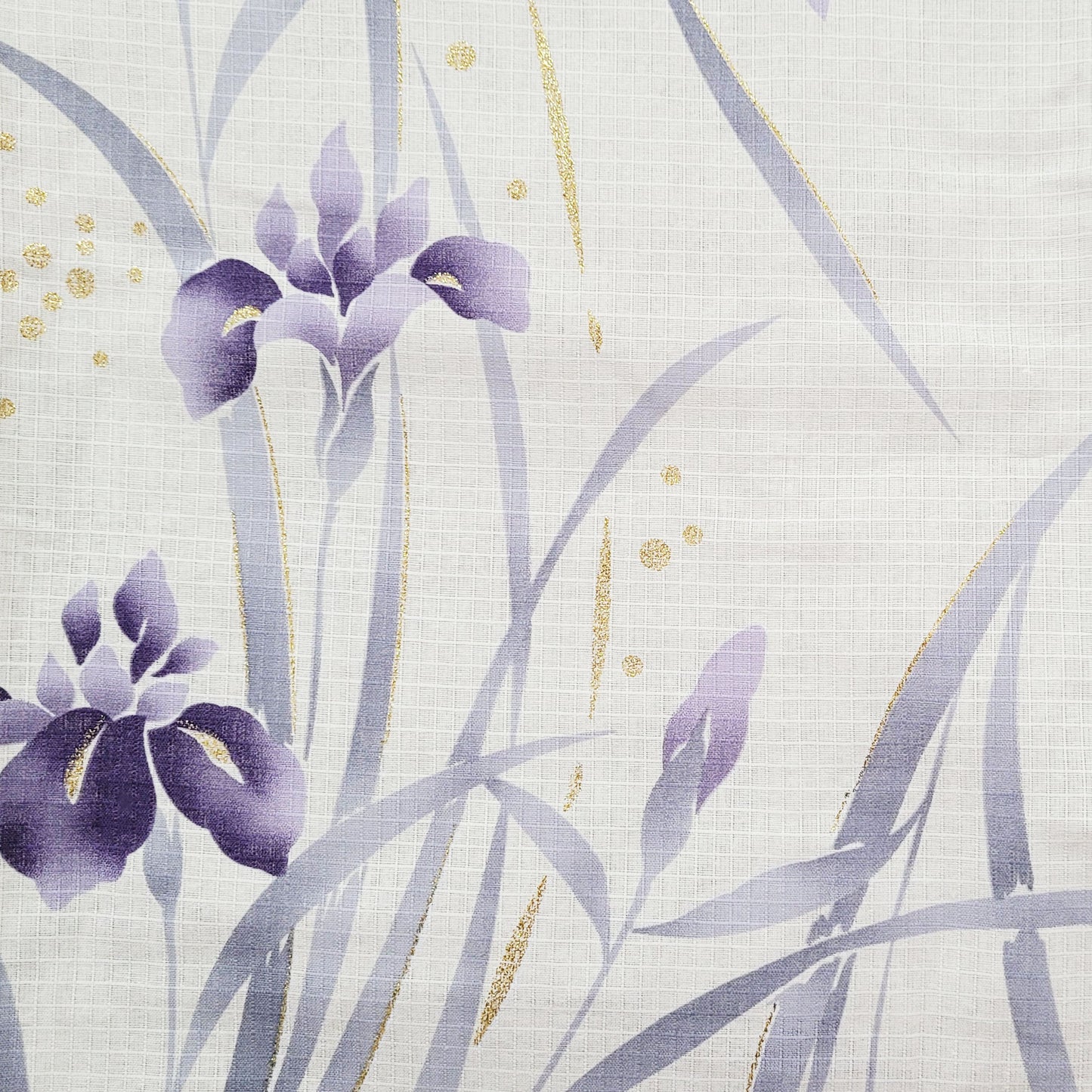 Japanese Yukata Kimono - Elegant Purple Irises in Cream