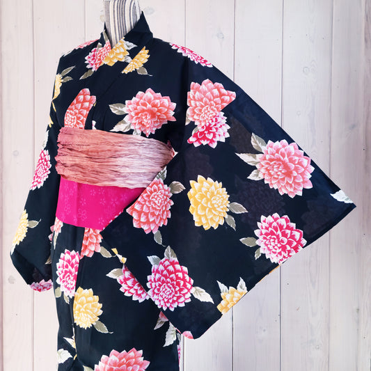 Japanese Yukata Kimono - Large Chrysanthemum Flowers in Black