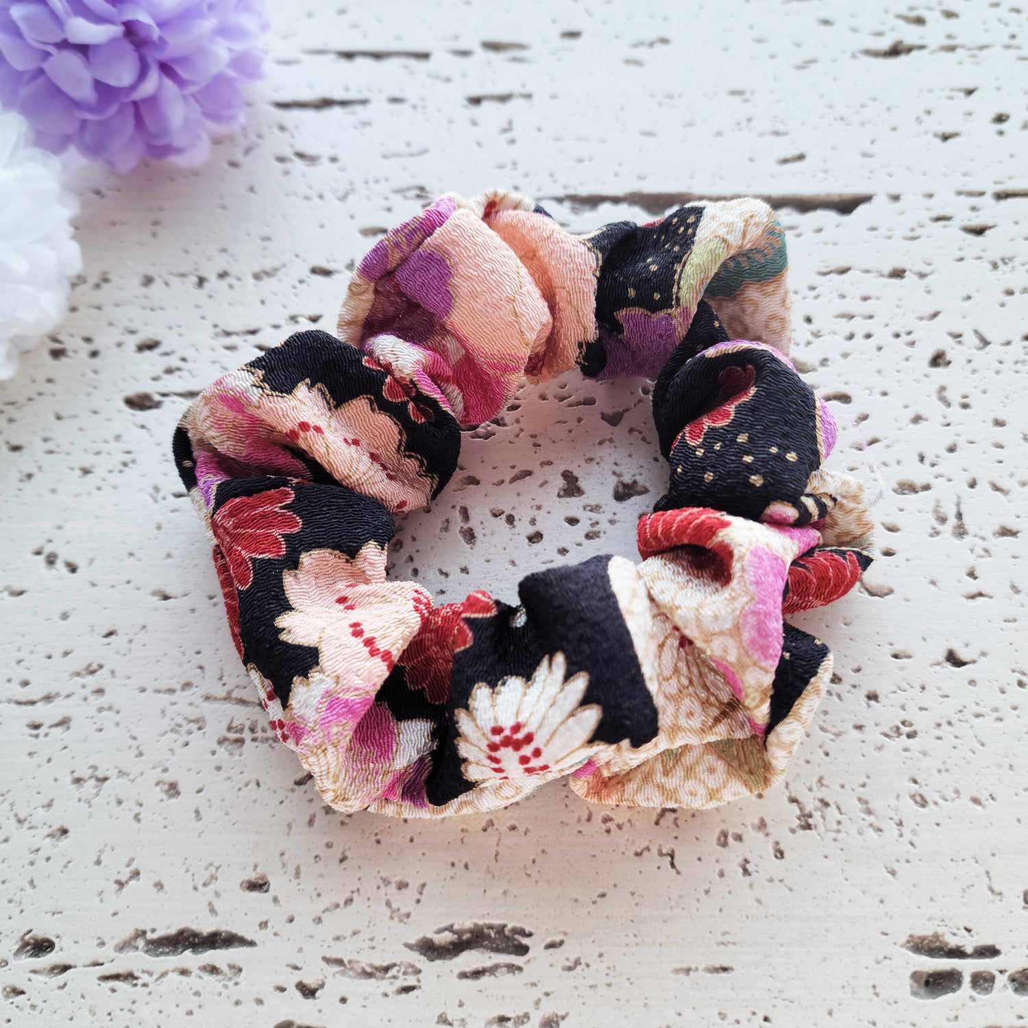 Japanese Fabric Scrunchie - Japanese Flowers in Black/Beige