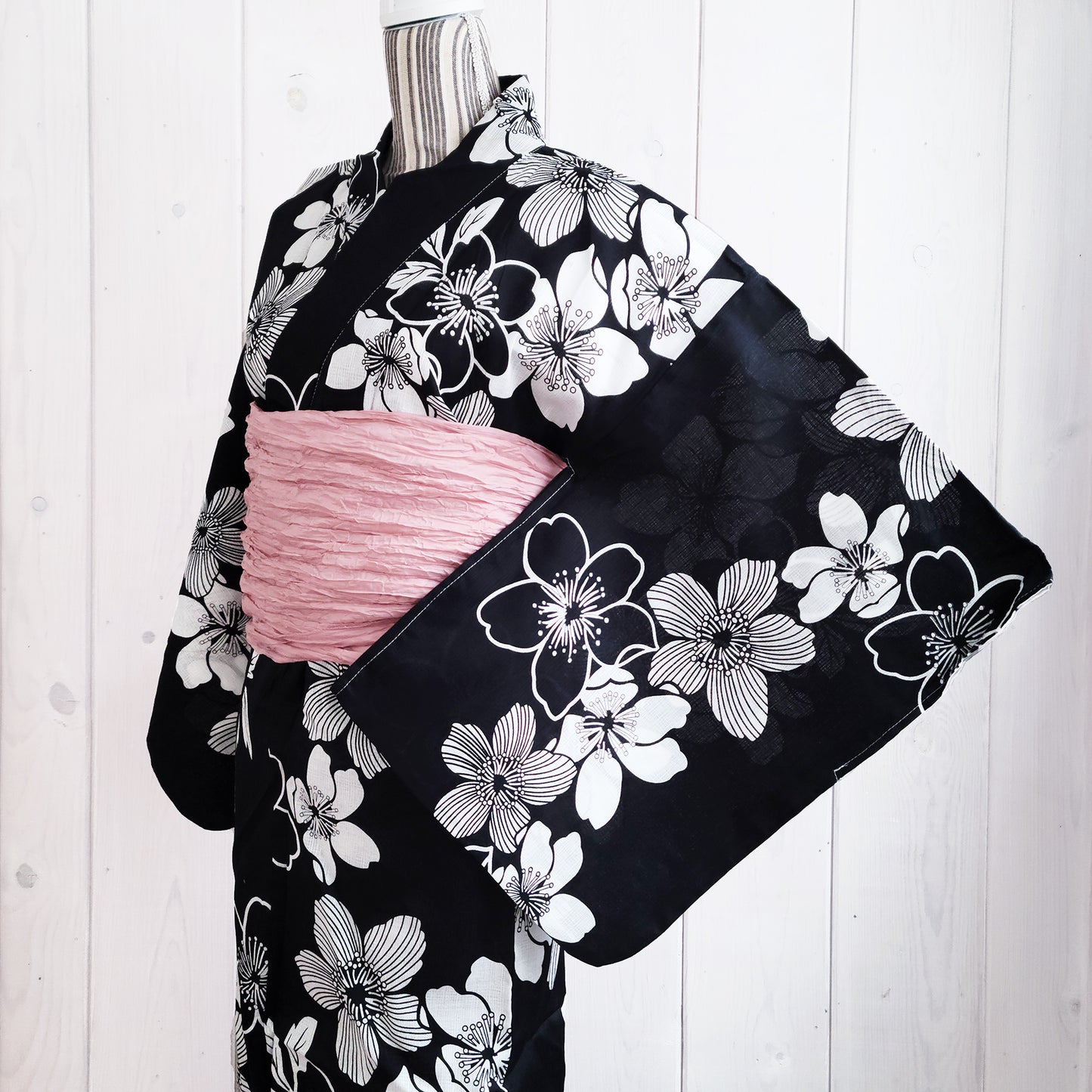 Women's Japanese Yukata Kimono -  White Cherry Blossoms in Black