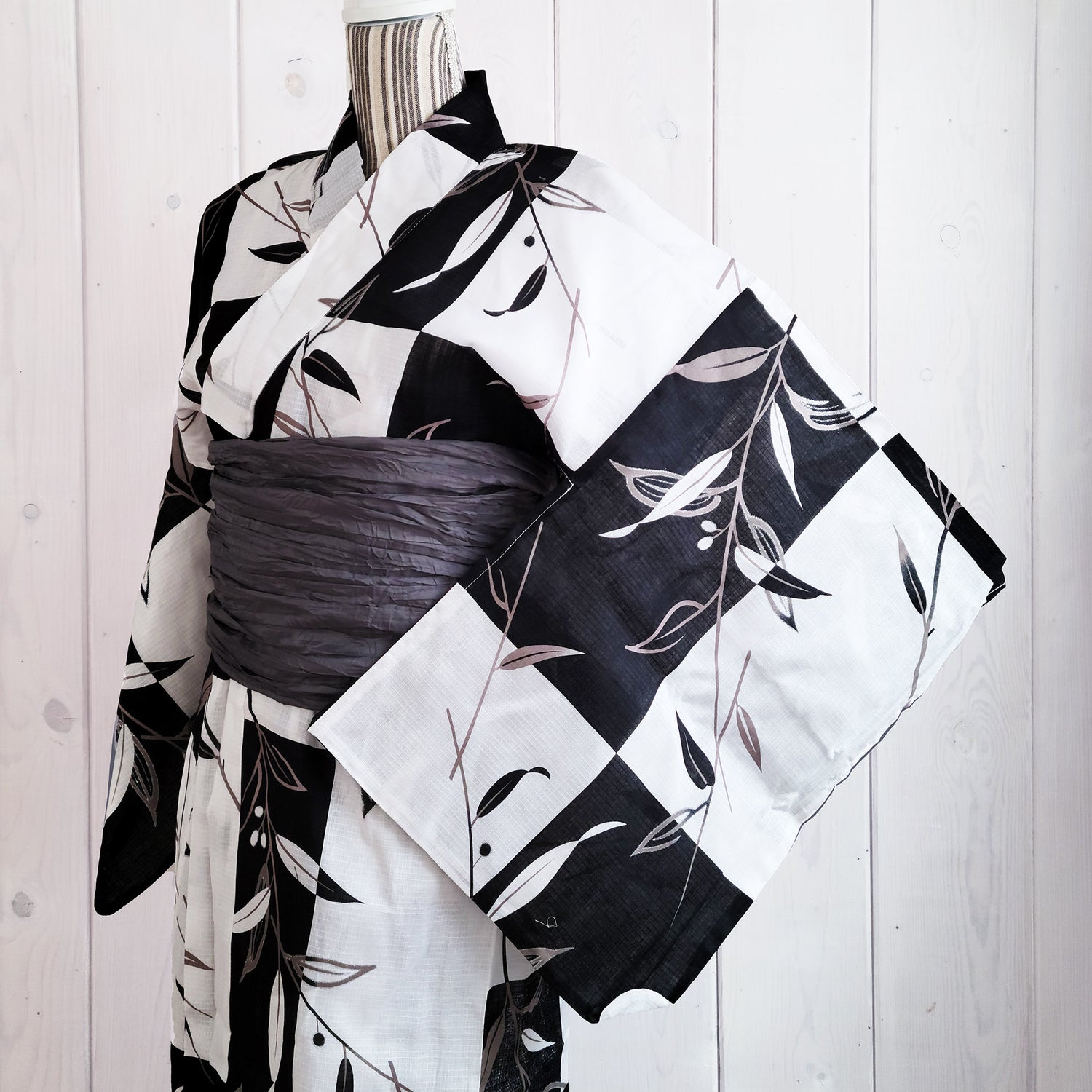 Women's Japanese Yukata Kimono - Bamboo in Black and White Checkered