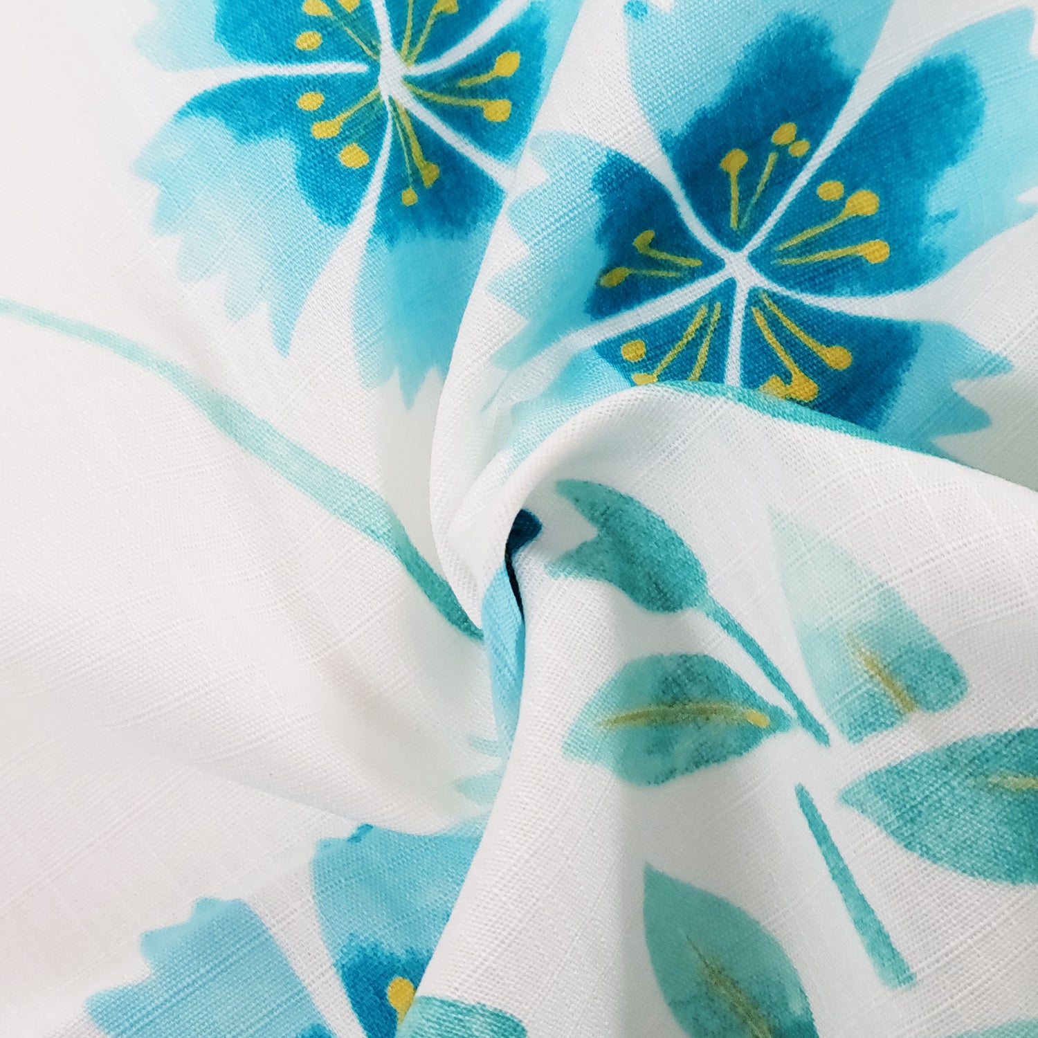 Women's Japanese Yukata Kimono - Blue Flowers in White