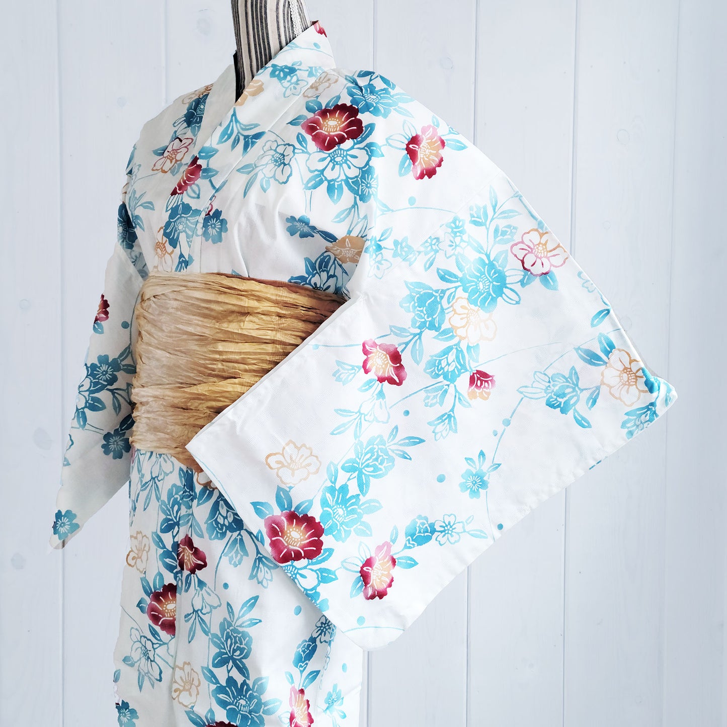 Yukata Kimono - Orange and Blue Flowers in White