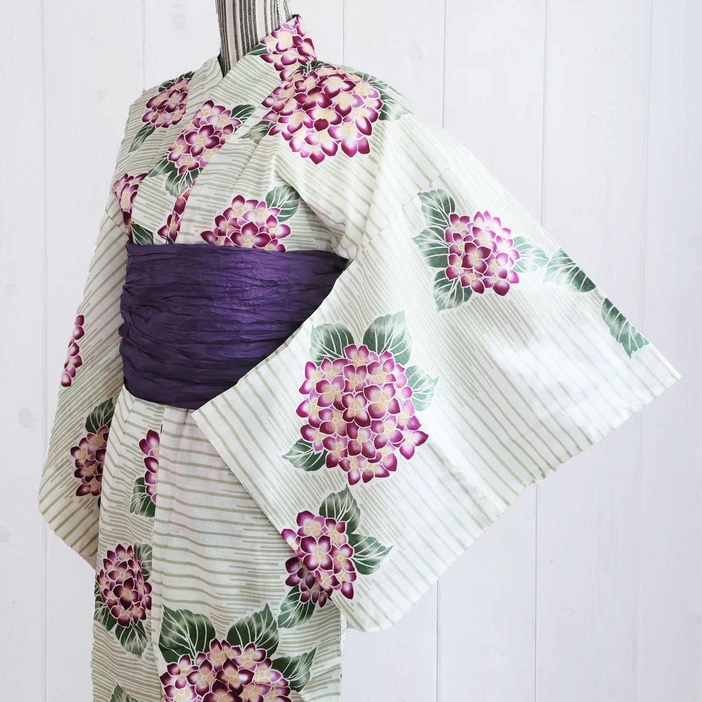 Japanese Yukata Kimono - Purple Hydrangea in Green