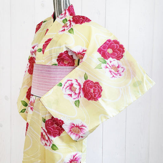 Japanese Yukata Kimono - Hot Pink Camellias in Yellow