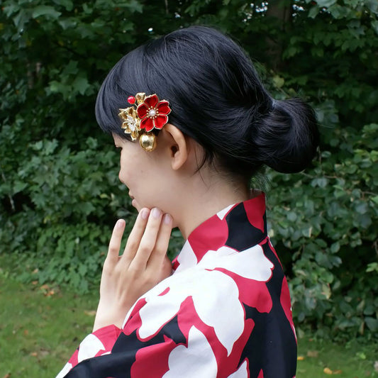 Golden Cherry Blossoms Kanzashi Hair Clip with model