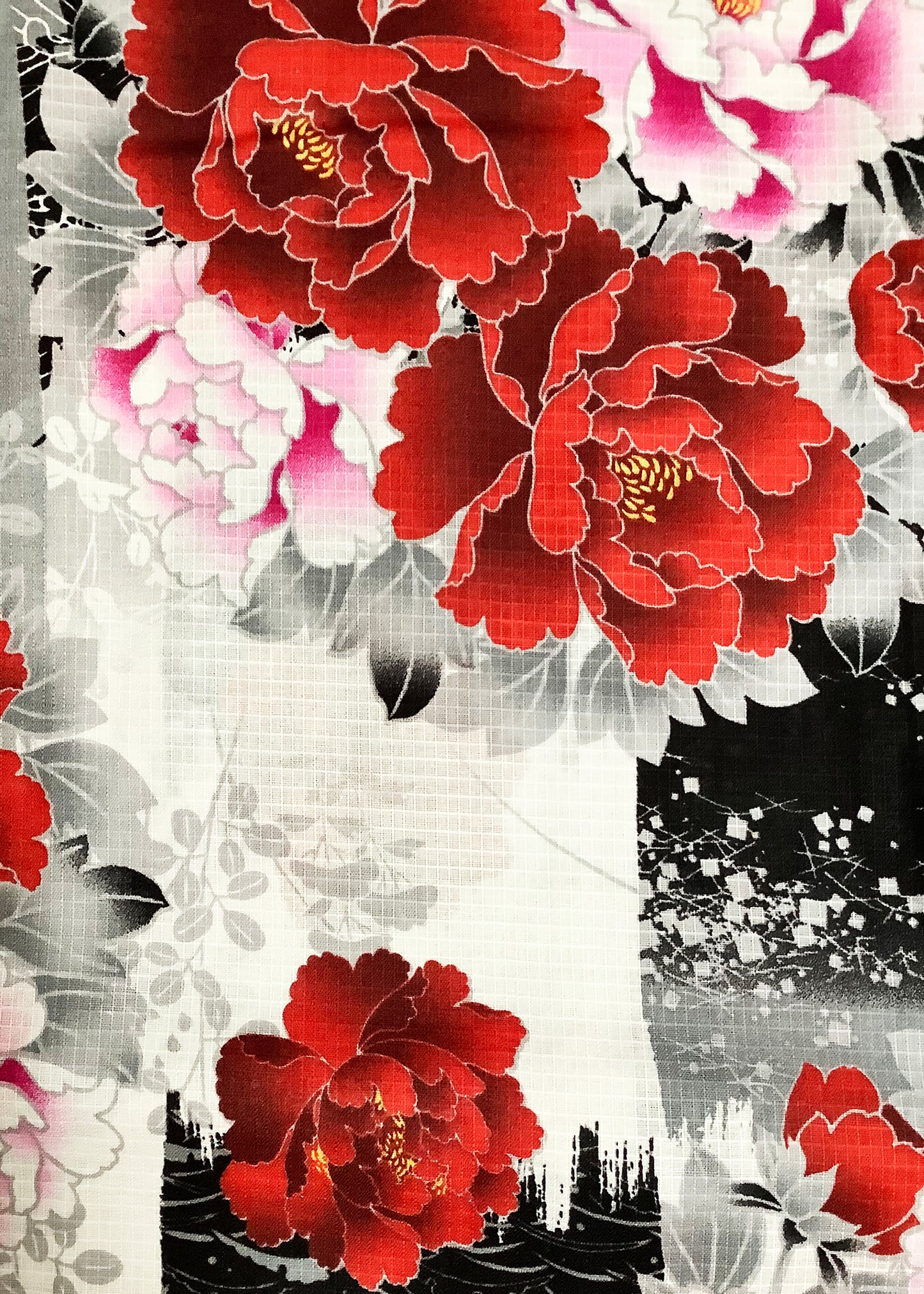 Yukata Kimono - Red Chrysanthemum Black and White