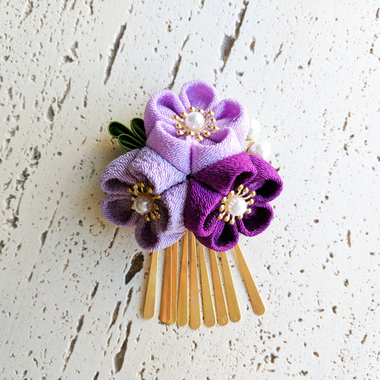 Plum Blossom Hair Clip with Gold Fringes ( Discontinued )