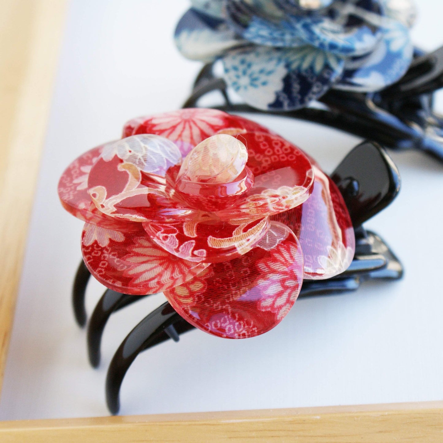 Japanese Camellia Claw Clip by Cocoluck - Red