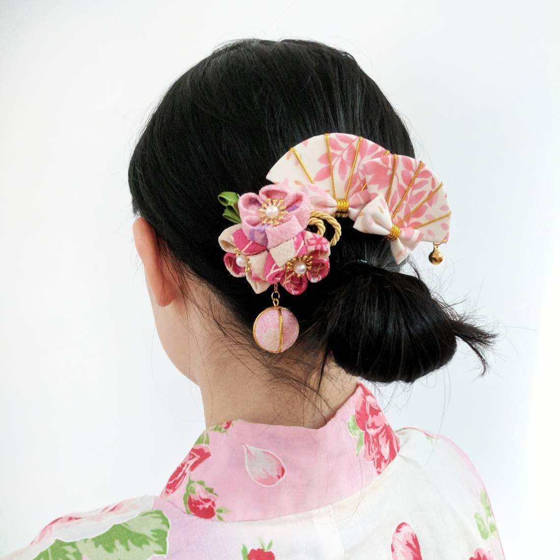 Kanzashi Plum Blossoms Ball Pendant Hair Clip for Japanese Kimono with model