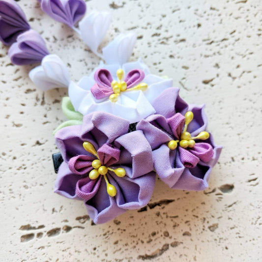 Kanzashi Purple Narcissus Flowers Dangle Hair Clip for Japanese Kimono - Closeup