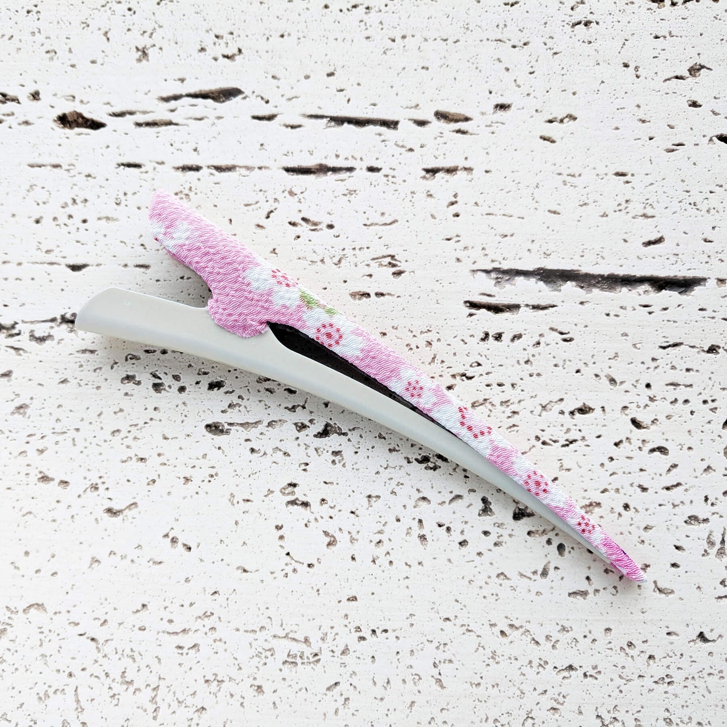 Kimono Long Concorde Beak Clip by Cocoluck - Pink Sakura