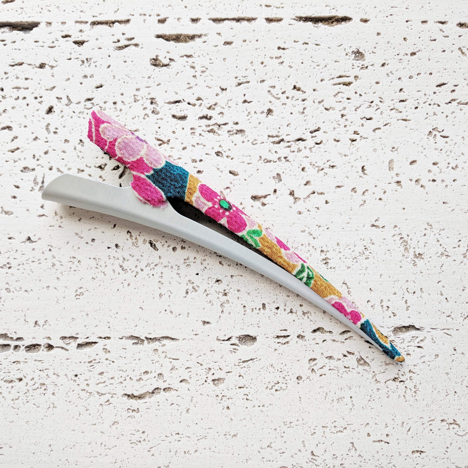 Kimono Long Concorde Beak Clip by Cocoluck - Green Multi Floral