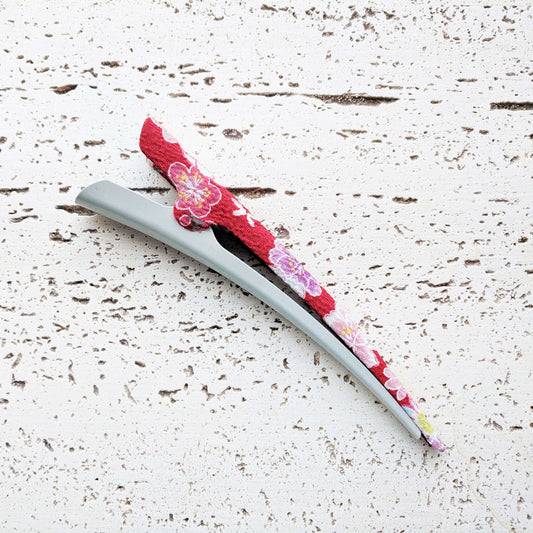 Kimono Long Concorde Beak Clip by Cocoluck - Red Floral