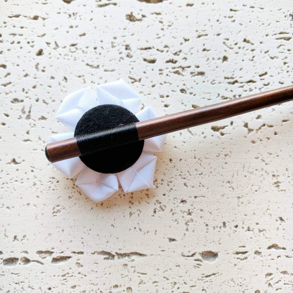 White Narcissus Flower Wood Hair Stick for Japanese Kimono - Back