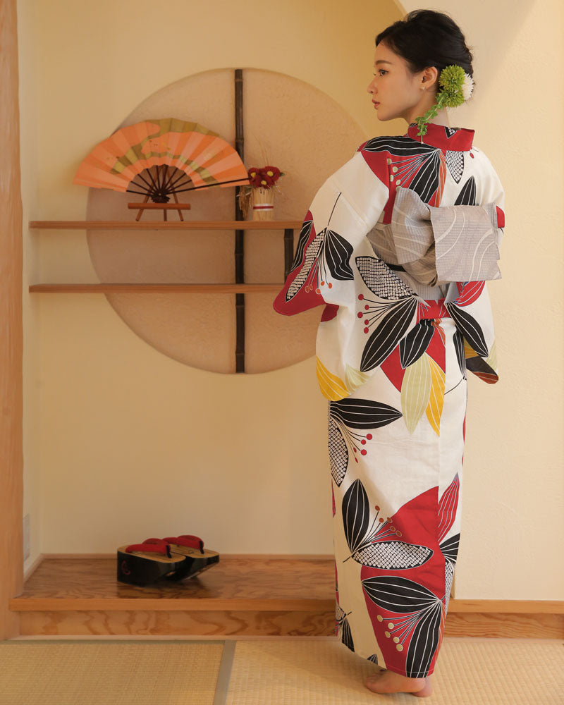 Yukata Kimono - Floral White