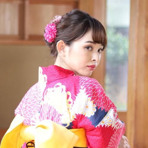 Yukata Kimono - Chrysanthemum Beige and Navy